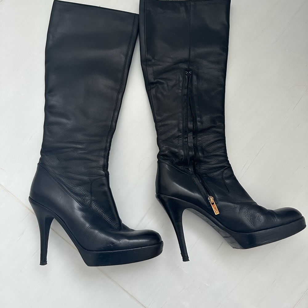 YSL yves saint laurent italian black leather knee-high boots 38 1/2 8.5 8 1/2